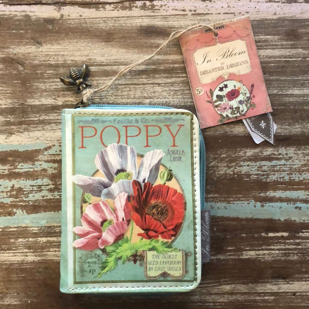 ModCloth Poppy Seed Wallet